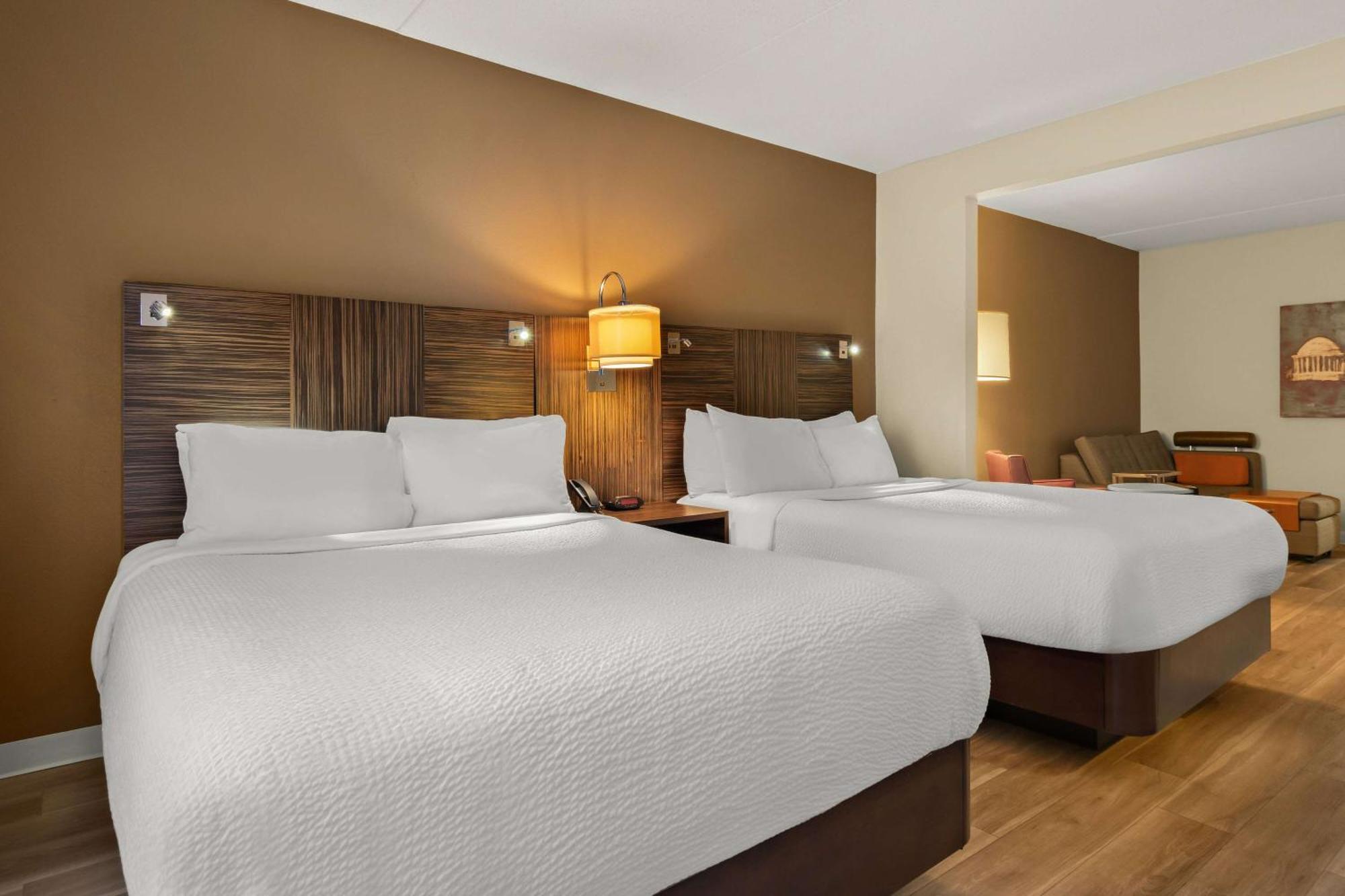 Ramada By Wyndham Harrisburg/Hershey Area Ngoại thất bức ảnh