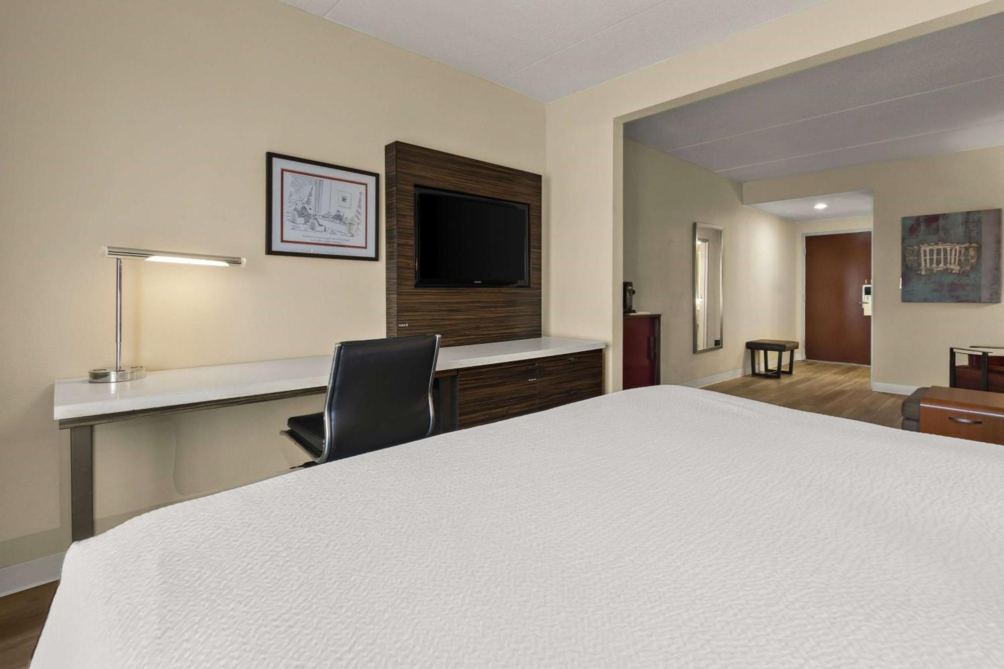 Ramada By Wyndham Harrisburg/Hershey Area Ngoại thất bức ảnh