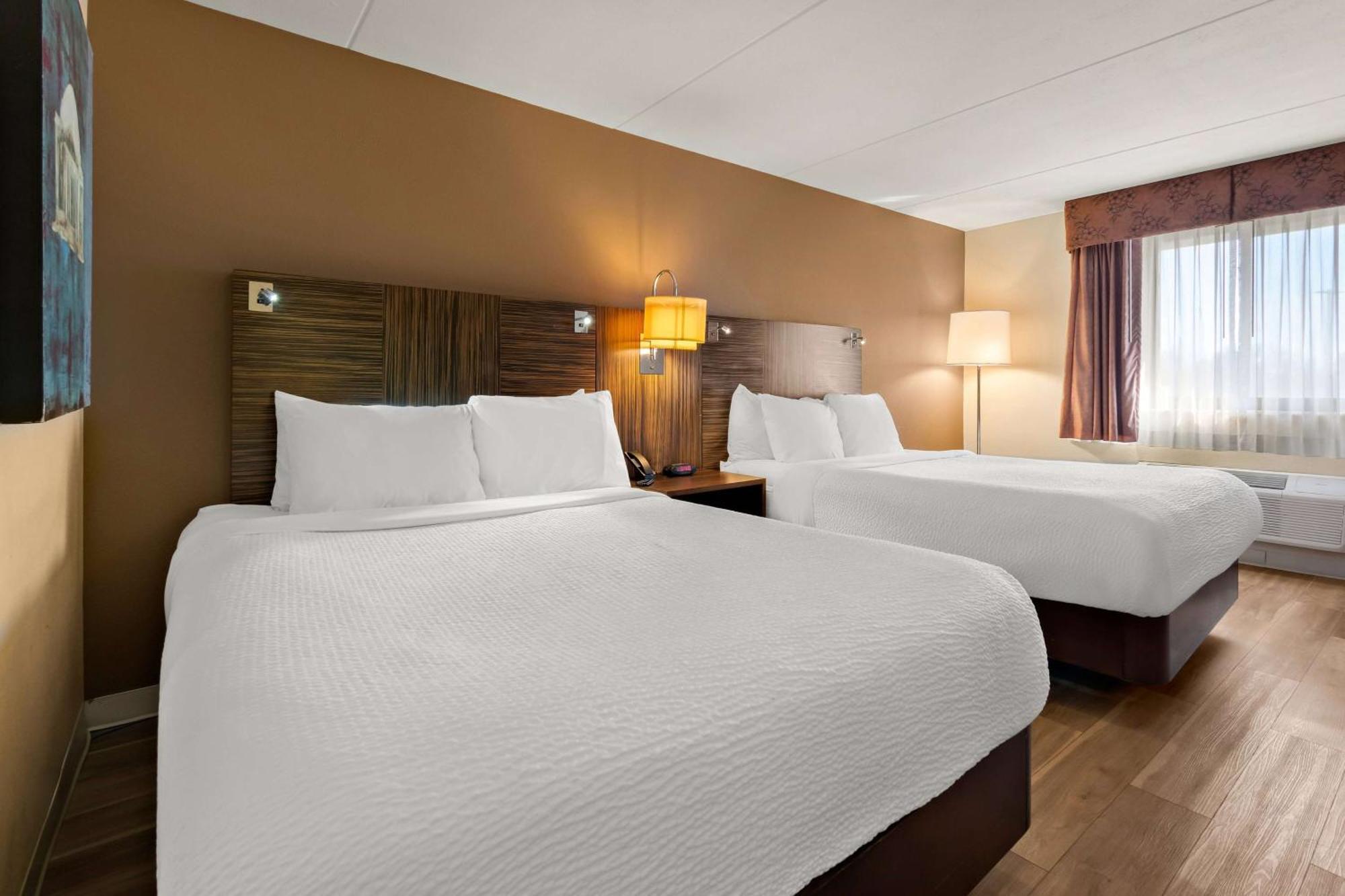 Ramada By Wyndham Harrisburg/Hershey Area Ngoại thất bức ảnh